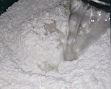 A picture of step 5 of Simple bread.