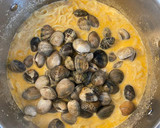 Foto del paso 8 de la receta: Espaguetis Caldosos Diverxo (almejas, coco, piparras, lima)