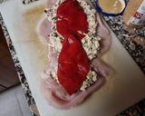 Foto del paso 6 de la receta Pechuga de pollo rellena al horno