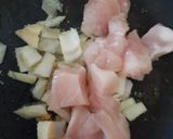 A picture of step 2 of My Peppery Tomato Chicken 😘.