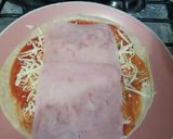A picture of step 1 of Pizza Burrito🍕.