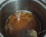 Foto langkah ke 2 dari resep Tamarind Ice Tea (Es Teh Gula Asam).