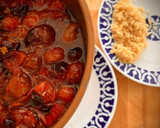 Foto del paso 2 de la receta: Tiras de pechuga de pollo a las hierbas provenzales con quinoa y tomate confitado
