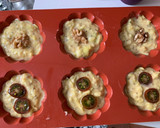 Foto del paso 2 de la receta: Muffins saludables de calabacín y queso