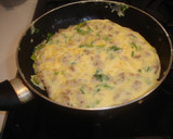 Foto del paso 6 de la receta: Tortilla de longaniza blanca