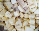 Foto del paso 4 de la receta: Tarta Bizcocho de Manzana Golden