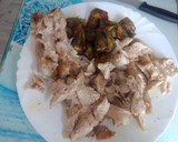 Foto del paso 1 de la receta: Arroz con pollo y caracoles