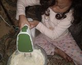 Foto langkah ke 3 dari resep Lidah Kucing Pelangi.