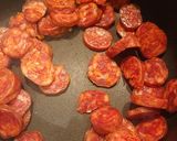 A picture of step 4 of Diced Turkey with Chorizo and Chickpeas.