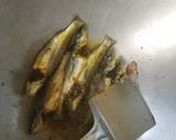 A picture of step 1 of Mula Tangra (raddish with tangra fish) #win #Week 2.