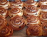 Mazsolas-vajas-mascarponés csiga recept fázis 6 fotója