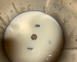 A picture of step 1 of Kitkat thandai Shake.