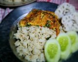 Foto langkah ke 4 dari resep Nasi Goreng Daun Jeruk, Simpel n Yummy!!.