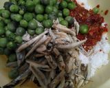Foto langkah ke 3 dari resep Botok Teri Lencak.