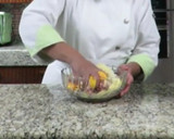 Foto del paso 3 de la receta: Albóndigas rellenas de queso crema