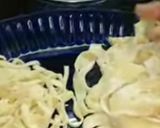 A picture of step 1 of Alfredo fettuccine pasta.