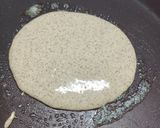 A picture of step 3 of Kuttu pancakes.