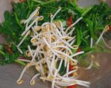 Foto langkah ke 3 dari resep Tumis sayur paret..