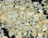 Foto del paso 1 de la receta: Bacalao con pasas