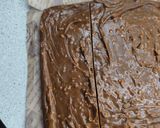 Foto del paso 1 de la receta: Turrón relleno de chocolate con caramelo salado
