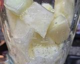 Foto del paso 1 de la receta: Granizado de Melón, Yogur y Hierbabuena
