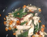 รูปขั้นตอนการทำที่ 3 ของ กะเพราพริกแห้งไก่คลีน