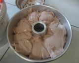 Foto langkah ke 5 dari resep Chocolate Sponge Cake Kukus (base cake ultah).