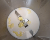 Foto del paso 2 de la receta: Panecillos del domingo en robot de cocina 😋