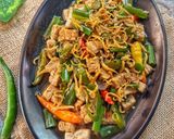 Foto langkah ke 4 dari resep Tumis Tempe Lombok Ijo Tabur Teri.