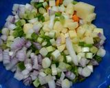Foto del paso 1 de la receta: Tortilla de papas, verdeos y pollo