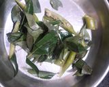 कच्चे केले की सब्जी (kacche kele ki sabzi recipe in Hindi) रेसिपी चरण 2 फोटो