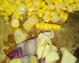 Foto langkah ke 1 dari resep Bening Pokcoy Jagung.