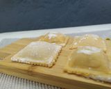 Foto del paso 5 de la receta: Raviolones rellenos de alcauciles y hojas de remolacha