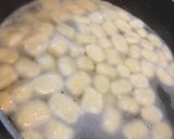 Foto del paso 9 de la receta: Ñoquis de ricotta con salsa rosa