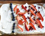 Foto del paso 2 de la receta: Brazo gitano con frutillas 🍓🍓🍓
