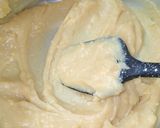 A picture of step 4 of Besan Halwa.