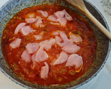 Foto del paso 3 de la receta: Fideuá de pavo y pollo con alioli