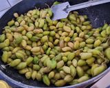 A picture of step 1 of Roasted Green chana popta.