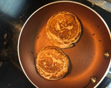 Foto del paso 2 de la receta: Tortitas de avena y proteína con canela
