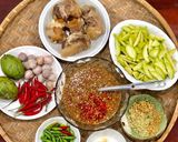 Hình bước làm 1 của món Gân bò dầm cóc