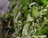 Foto langkah ke 4 dari resep Tumis Kangkung tanpa kecap.