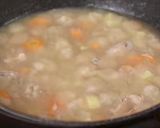 Foto langkah ke 4 dari resep Sop ayam dan bakso.