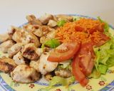 Foto del paso 3 de la receta: Pollo marinado, con aceto, y ensalada