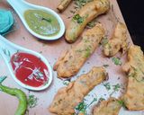 A picture of step 5 of Green chilli pakoras.
