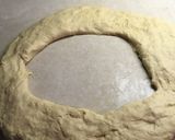 Foto del paso 2 de la receta: Rosca de reyes rellena