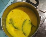 Foto langkah ke 2 dari resep Opor Kuning Ayam Kampung.