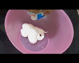A picture of step 1 of Quick Vanilla ice cream.