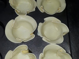 Canastitas de acelga, tomate y queso