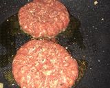 A picture of step 3 of Easy burgers with a twist.