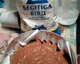Foto langkah ke 5 dari resep 260. Bolu Coklat Toping Tiramisu oreo.